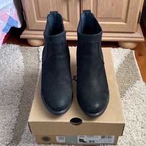 UGG Cobie Ankle Boots